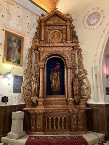 Drewniany ołtarz – Myślenice